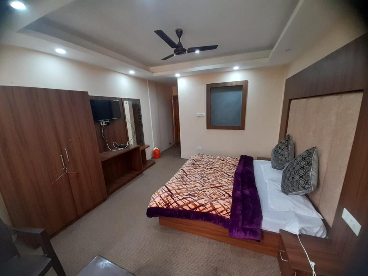 Hotel Zoon Dabb Srinagar Airport Kashmir Eksteriør billede