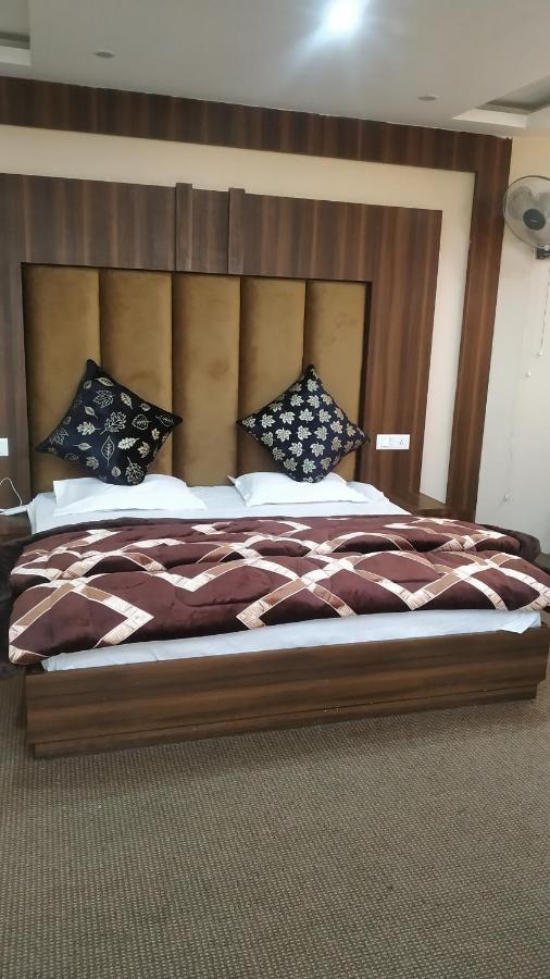 Hotel Zoon Dabb Srinagar Airport Kashmir Eksteriør billede