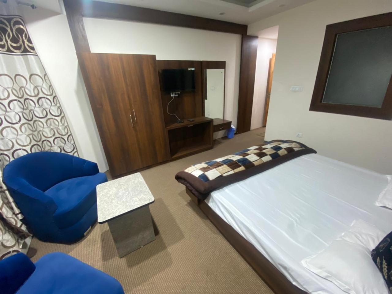 Hotel Zoon Dabb Srinagar Airport Kashmir Eksteriør billede